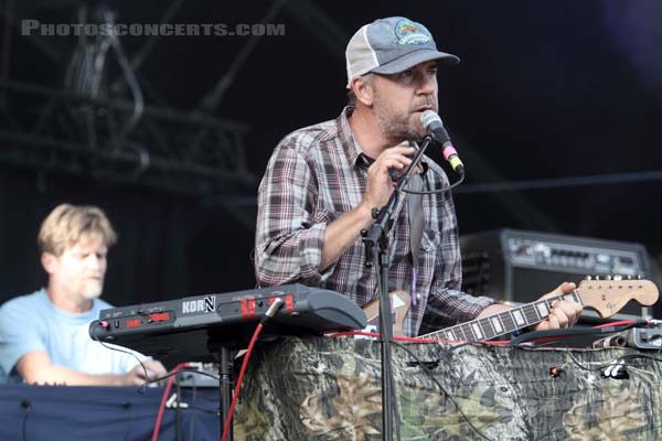 GRANDADDY - 2012-08-26 - SAINT CLOUD - Domaine National - Scene de la Cascade - Jason Lytle